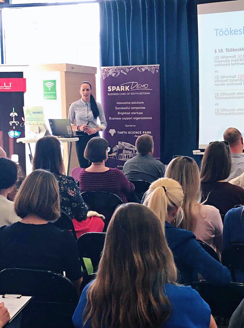 ergoway ergonoomika töö ergonoomiline sadultool arvuti ergonoom eesti ergolaud töökoht kontor mugav tervislik spark demo triinu sirge