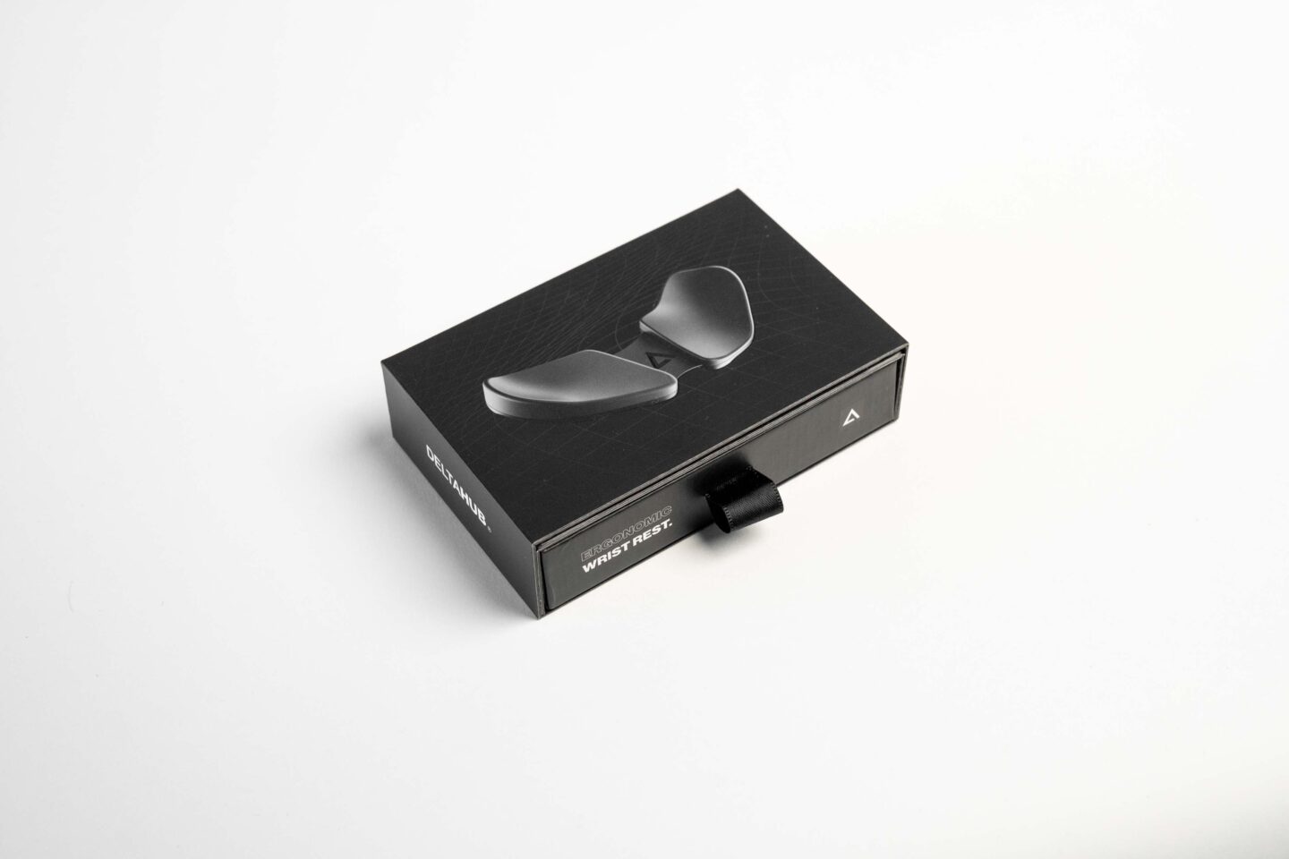 Ergonoomiline randmetugi Carpio 2.0 8 Ergonoomiline randmetugi Carpio 2.0 pakend